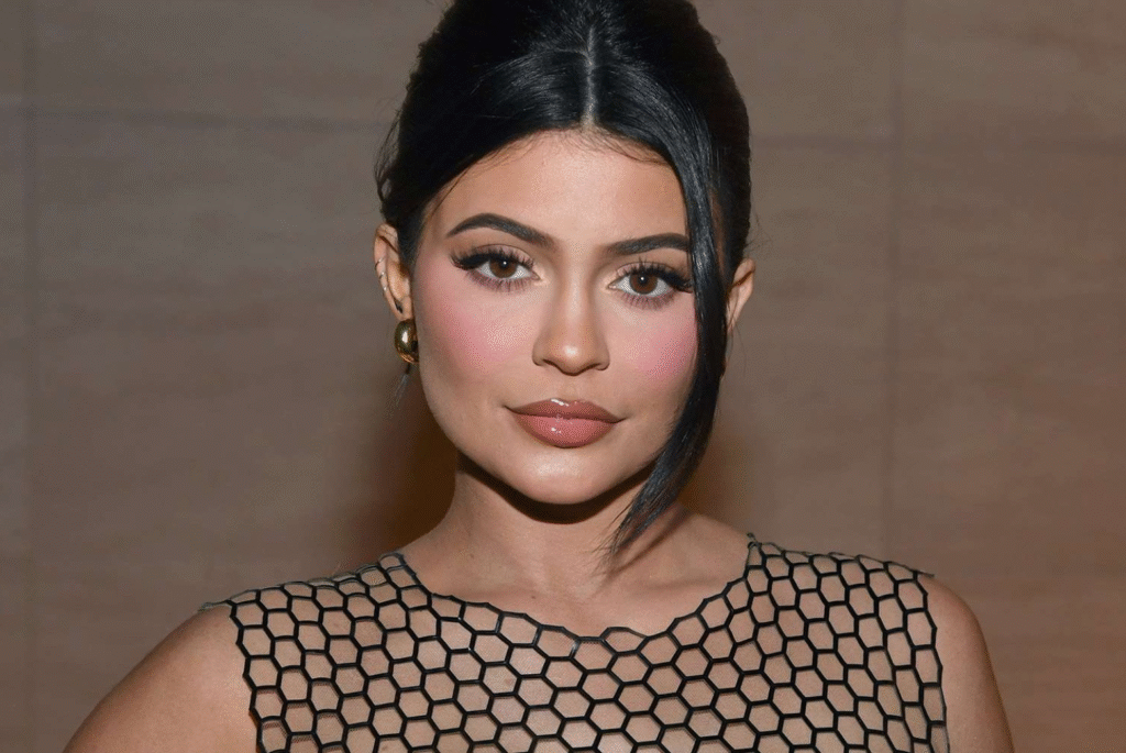 Kylie Jenner in special outfit